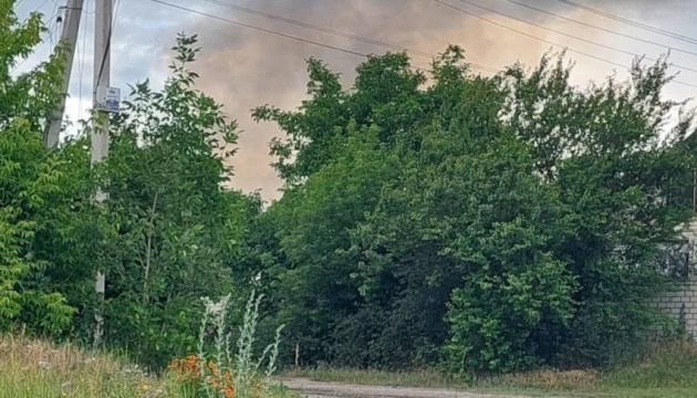 Війська РФ упродовж доби обстріляли три населені пункти Харківщини - постраждали дві жінки Війська РФ упродовж доби обстріляли три населені пункти Харківщини - постраждали дві жінки