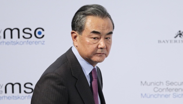 Le chef de la diplomatie chinoise : Pékin poursuivra ses efforts pour un règlement politique de la « crise ukrainienne »