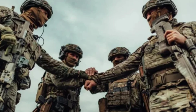Russische Propaganda verbreitet gefälschte Werbung für Verträge „18-24“ und „60+“ Russische Propaganda verbreitet gefälschte Werbung für Verträge „18-24“ und „60+“