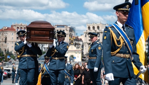 Kyiv bids farewell to fallen F-16 pilot Maksym Ustymenko Kyiv bids farewell to fallen F-16 pilot Maksym Ustymenko