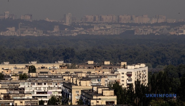 У КМДА запевняють, що рівень забрудненості повітря у столиці низький