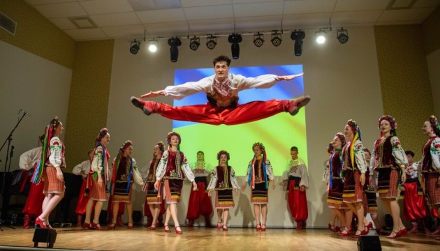 У Вільнюсі відбувся концерт українських фольклорних колективів «Дружба» та «Веснянка» У Вільнюсі відбувся концерт українських фольклорних колективів «Дружба» та «Веснянка»
