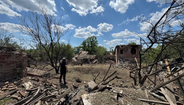 Унаслідок російських обстрілів упродовж дня на Донеччині загинули п’ятеро людей, одна людина поранена Унаслідок російських обстрілів упродовж дня на Донеччині загинули п’ятеро людей, одна людина поранена