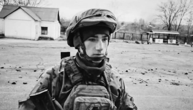 Azov fighter Nazarii Hryncevych posthumously awarded title of Hero of Ukraine Azov fighter Nazarii Hryncevych posthumously awarded title of Hero of Ukraine
