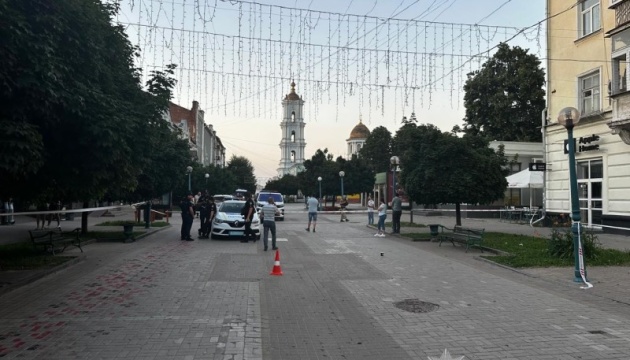 У центрі Сум сталася стрілянина, є поранений У центрі Сум сталася стрілянина, є поранений