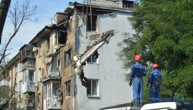Ліквідація наслідків нічного обстрілу Києва / Фото: Олександр Клименко, Укрінформ