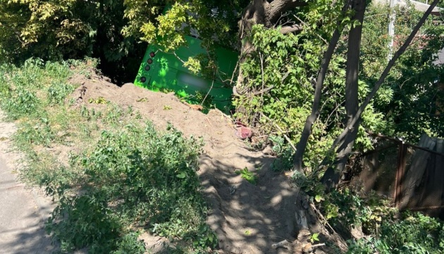 У Харкові автобус із пасажирами з’їхав у кювет, є постраждалі У Харкові автобус із пасажирами з’їхав у кювет, є постраждалі