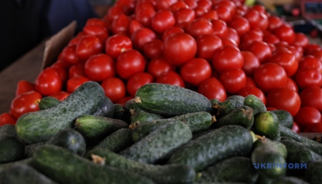 Взимку овочі українського виробництва дорожчатимуть, але імпорт стримуватиме зростання цін - експерт