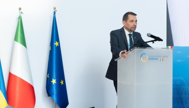 Точицький у Римі обговорив з міжнародними партнерами ініціативи з підтримки української культури Точицький у Римі обговорив з міжнародними партнерами ініціативи з підтримки української культури