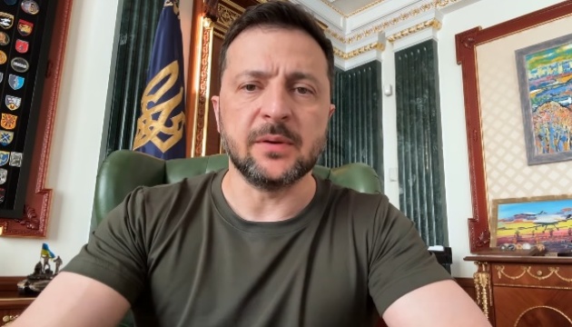 Росіяни використовують близько 300 «Шахедів» під час концентрованих ударів - Зеленський