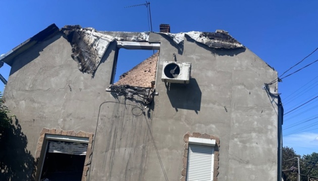 Луцьк вкотре атакували ворожі БПЛА та ракети, постраждали житлові будинки - міськрада