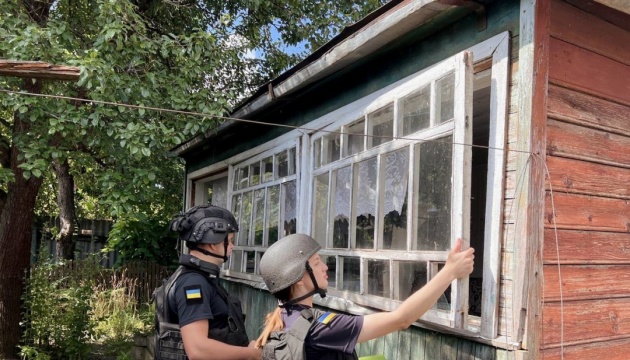 Атака РФ на Шосткинську громаду Сумщини: троє поранених, є пошкодження Атака РФ на Шосткинську громаду Сумщини: троє поранених, є пошкодження
