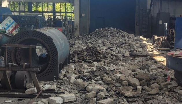 Вціліле обладнання з меткомбінату Ілліча в Маріуполі вивозять у Росію - Центр вивчення окупації Вціліле обладнання з меткомбінату Ілліча в Маріуполі вивозять у Росію - Центр вивчення окупації