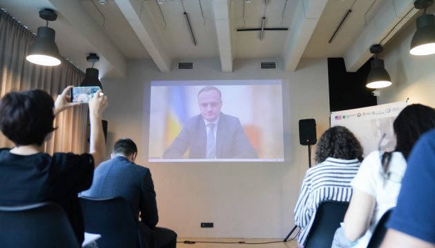 В Україні стартував проєкт із підготовки та працевлаштування ветеранів у сфері логістики
