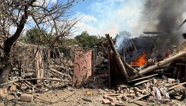 Guerre en Ukraine : Onze blessés dans des bombardements russes sur la région de Donetsk 