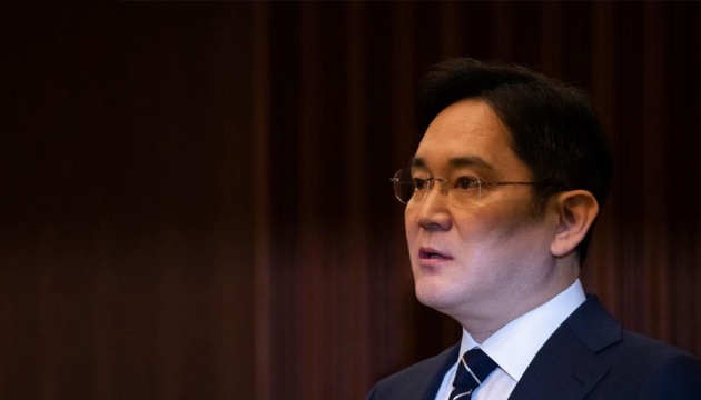 Верховний суд Південної Кореї повністю виправдав главу Samsung у справі про шахрайство Верховний суд Південної Кореї повністю виправдав главу Samsung у справі про шахрайство