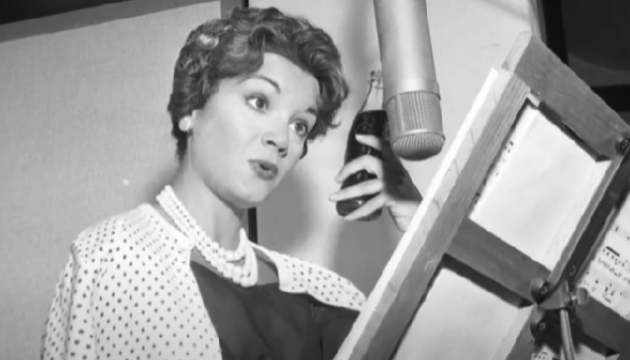 Померла американська поп-співачка Конні Френсіс Померла американська поп-співачка Конні Френсіс