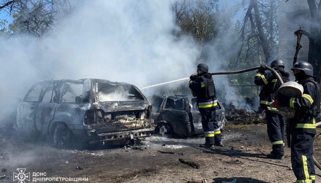 Росіяни вдарили ракетою по Дніпропетровщині - двоє загиблих, зруйновані школа та амбулаторія Росіяни вдарили ракетою по Дніпропетровщині - двоє загиблих, зруйновані школа та амбулаторія