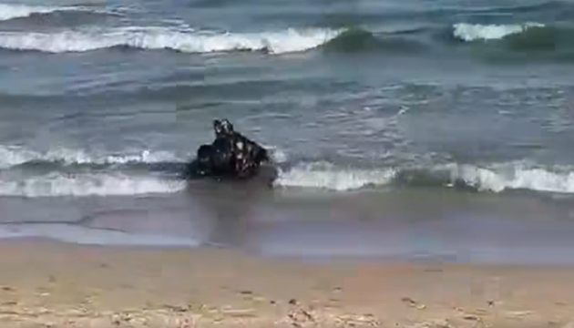 На узбережжі Одещини знищили морську міну На узбережжі Одещини знищили морську міну