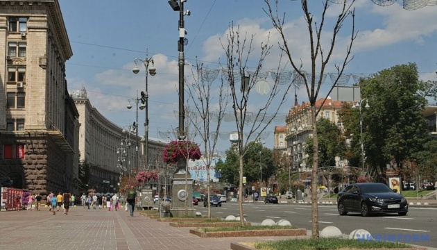 На Хрещатику частково обмежать рух в ніч із 14 на 15 квітня