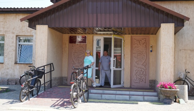 На Сумщині зробили безбар'єрним Охтирський центр первинної меддопомоги На Сумщині зробили безбар'єрним Охтирський центр первинної меддопомоги