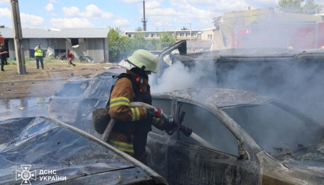 Удар по центру Харкова: кількість постраждалих зросла до 33, пошкоджені 15 багатоповерхівок