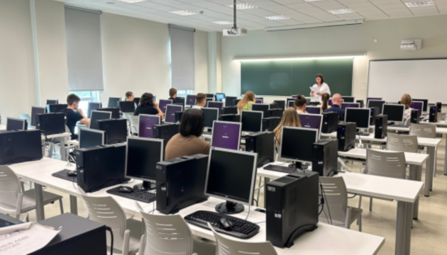 МОН хоче розширити перелік національних іспитів як альтернативу НМТ при вступі в університети