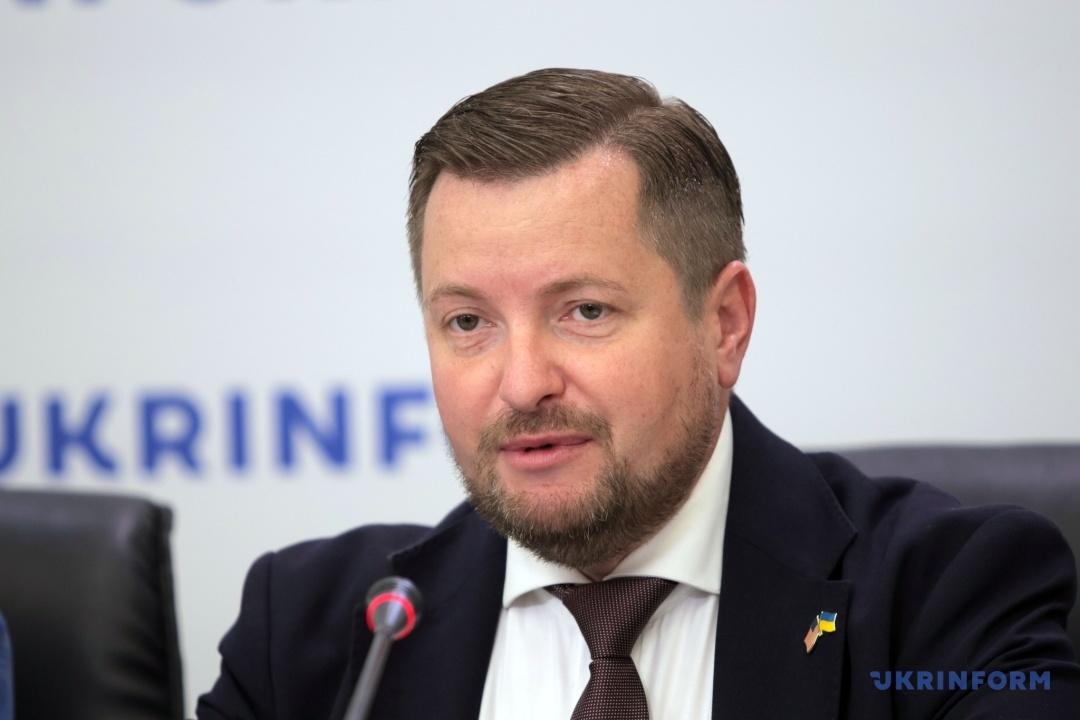 Президент та засновник Фонду Global Alliance for Ukraine (GA4UA) Роман Чухвіцький Президент та засновник Фонду Global Alliance for Ukraine (GA4UA) Роман Чухвіцький