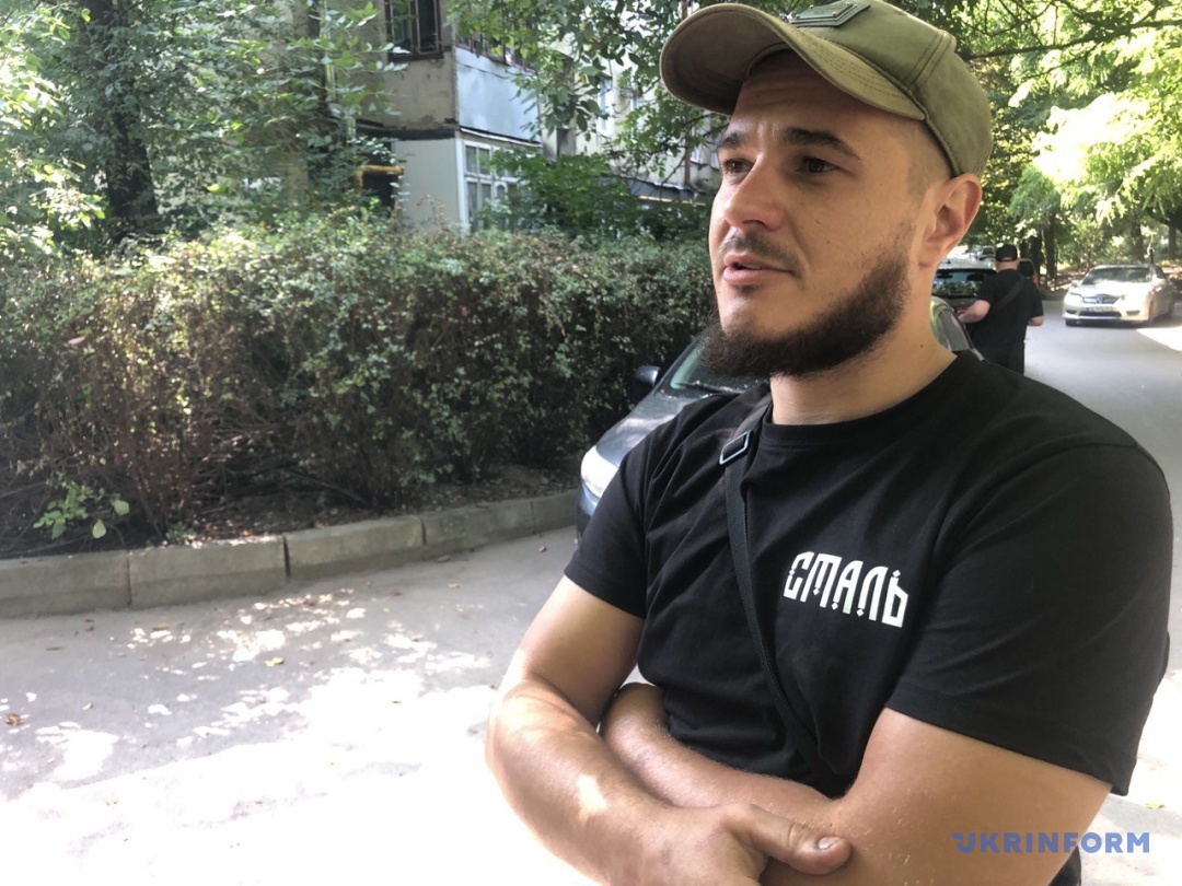 Денис Карча