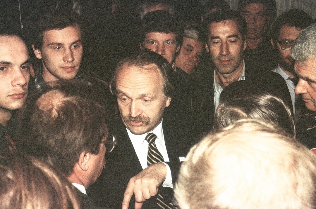 В’ячеслав Чорновіл на шахті ім. Поченкова, Макіївка, 1990 р. Фото: Володимир Білецький; wikipedia В’ячеслав Чорновіл на шахті ім. Поченкова, Макіївка, 1990 р. Фото: Володимир Білецький; wikipedia