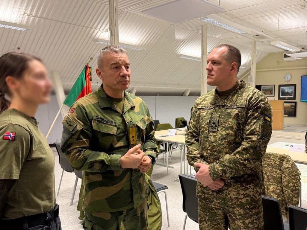 Фроде Оммудсен та Олександр Півненко