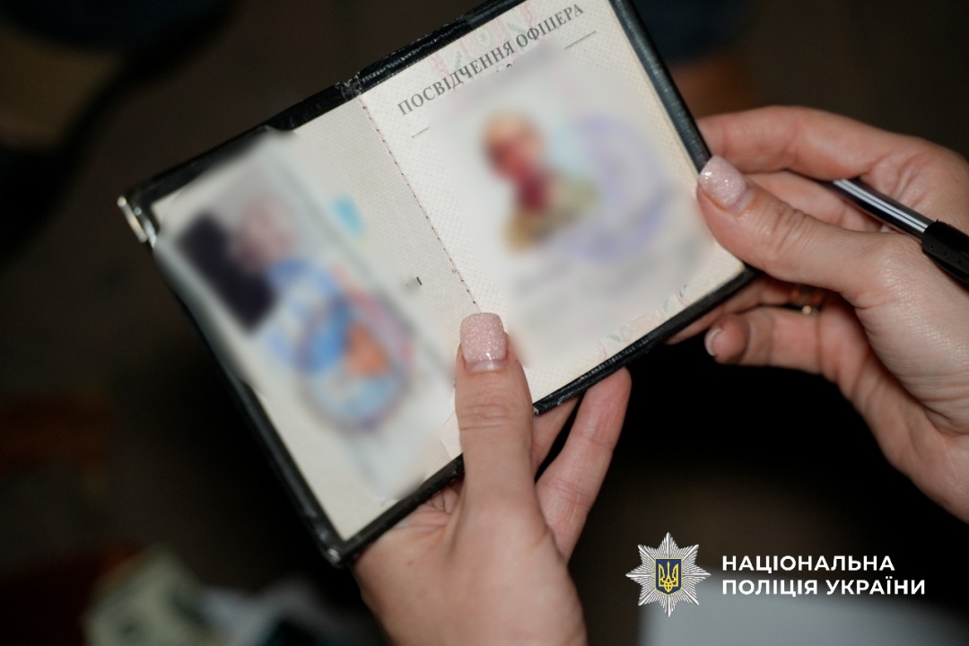 В Одесі затримали заступника командира військової частини на хабарі у $1500 за повернення бійця із СЗЧ