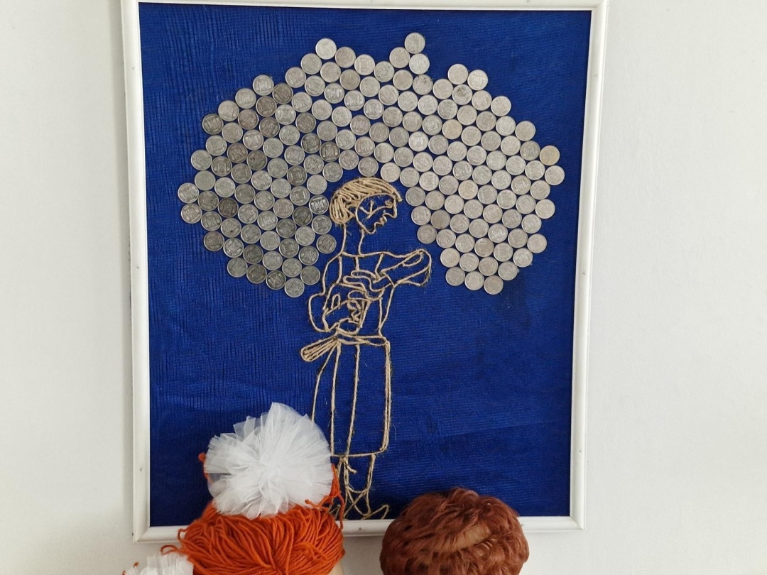 «У бідності багатий»