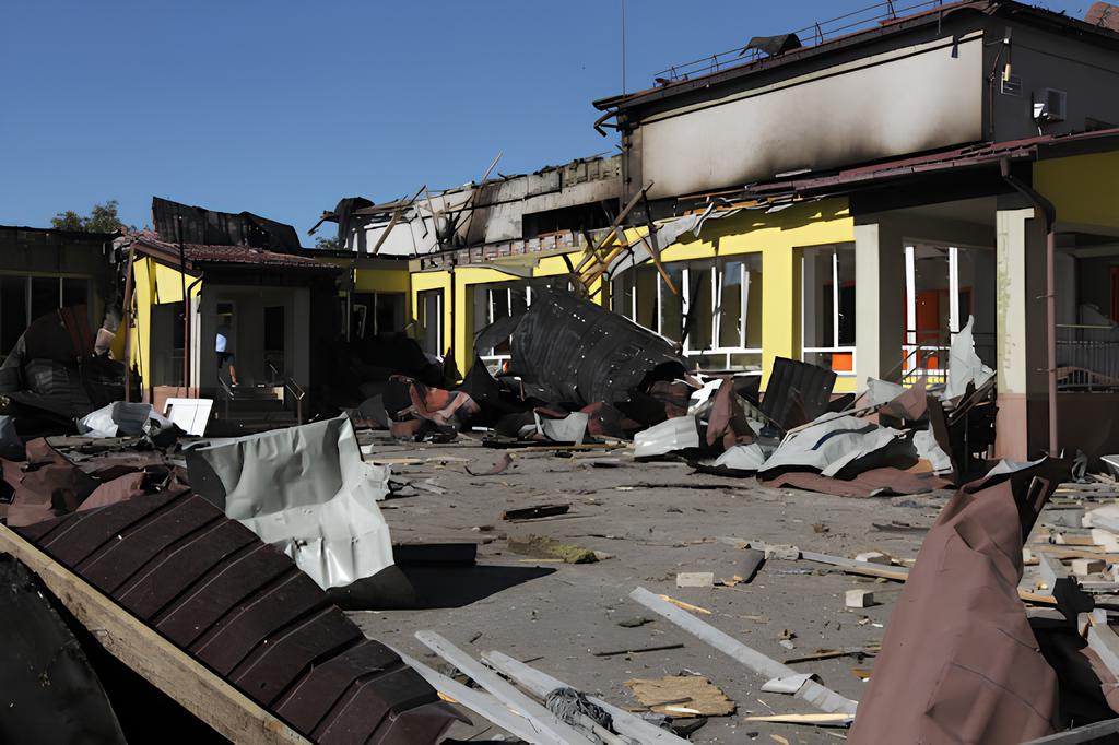 Одна із зруйнованих шкіл. Васильків