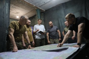 Russians intensify efforts to capture key agglomerations in three Donetsk sectors – Syrskyi