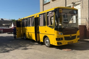 На Вінниччині запрацювали два автобуси для перевезення дітей з обмеженою мобільністю