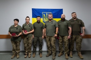 Zelensky honors combat medics serving in Kharkiv region