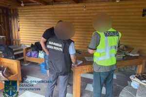 На Прикарпатті директора спортбази підозрюють у привласненні ₴2,3 мільйона