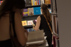 Знання кількох мов може допомогти уповільнити старіння людини 