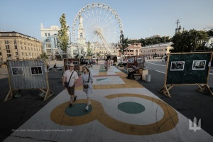 У Києві відкрилася фотовиставка «Часів Яр. Вогнетривкі»