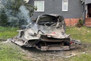 Безпілотник РФ атакував село на Чернігівщині, є поранена