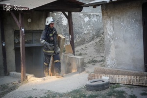 В Одесі обвалився будинок, у квартирах заблокувало людей