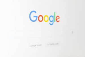 Функція «Огляд ШІ» від Google видає мільйони помилкових відповідей щогодини