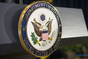 США ввели візові обмеження для урядовців з низки країн через «оренду» кубинських лікарів