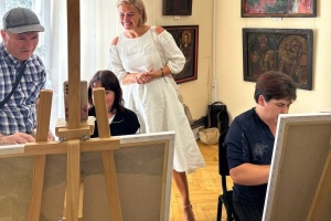 У Вінниці стартував артпроєкт із реабілітації дружин і матерів полеглих героїв