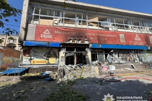 На Херсонщині кількість поранених унаслідок обстрілу Чорнобаївки зросла до семи