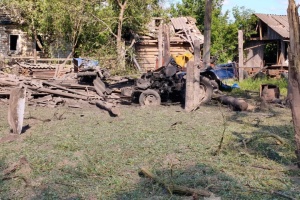 Russians shell Sumy region community, wounding woman