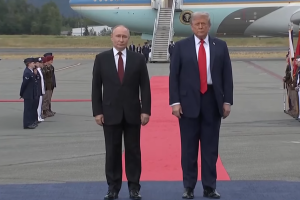 Трамп і Путін зустрілися на летовищі на Алясці