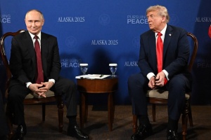 Trump, Putin only care about joint business – German expert