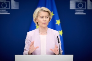 Obronność: 19 państw UE weźmie kredyty SAFE na 150 mld euro – von der Leyen